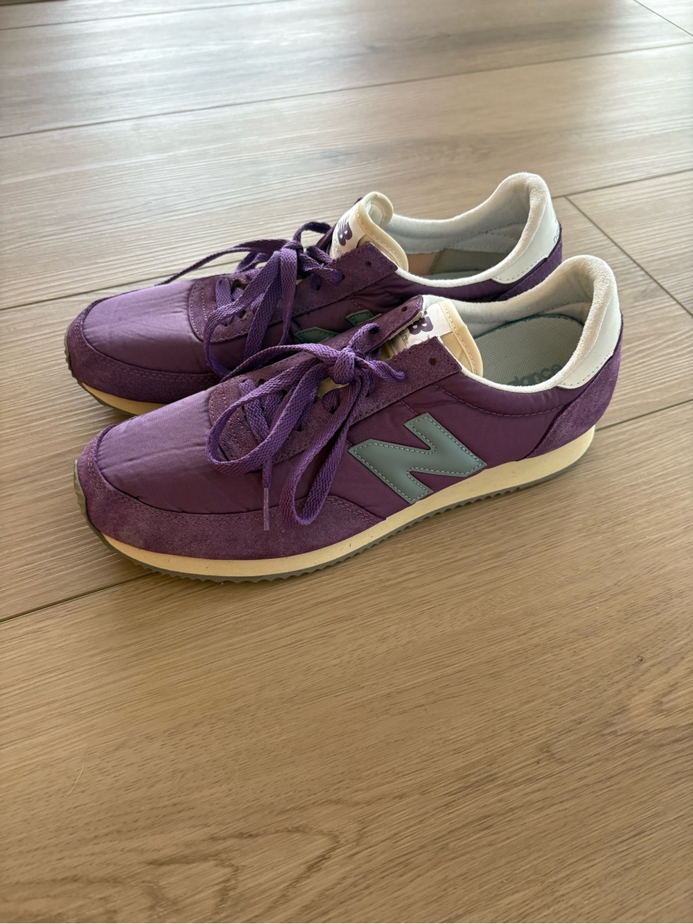 New Balance 720 'Sour Grape' sneakers women’s 11